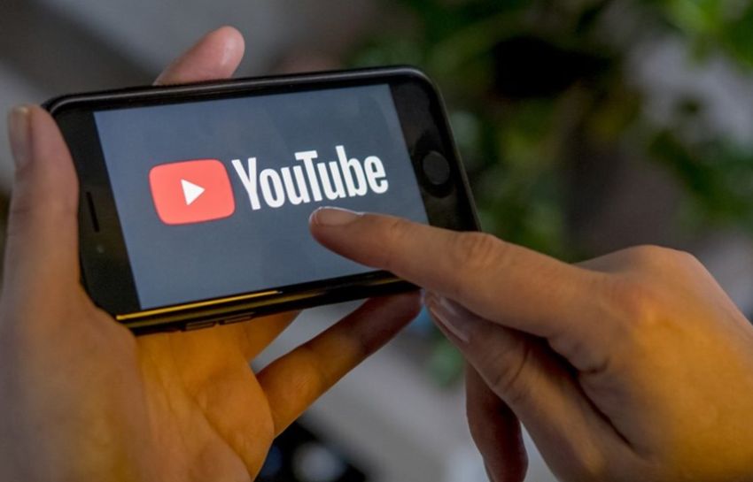 История создания YouTube. Сегодня YouTube — самый крупный видеохостинг в мире. Позволяет развлекаться, учиться, делать рекламу для своего бизнеса и, собственно, монетизировать свой личный контент.