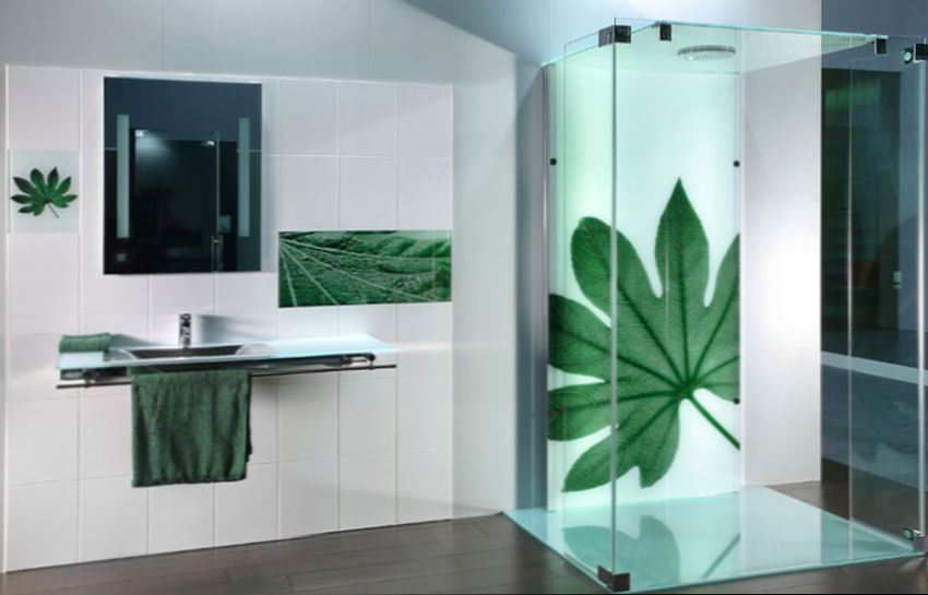 Душевая система – уникальный предмет ванной комнаты, в комплект которого входят сразу несколько изделий сантехники: верхний душ, душ ручной, смеситель или переключатель.
